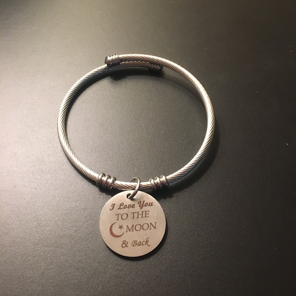 Charm bracelet 💕